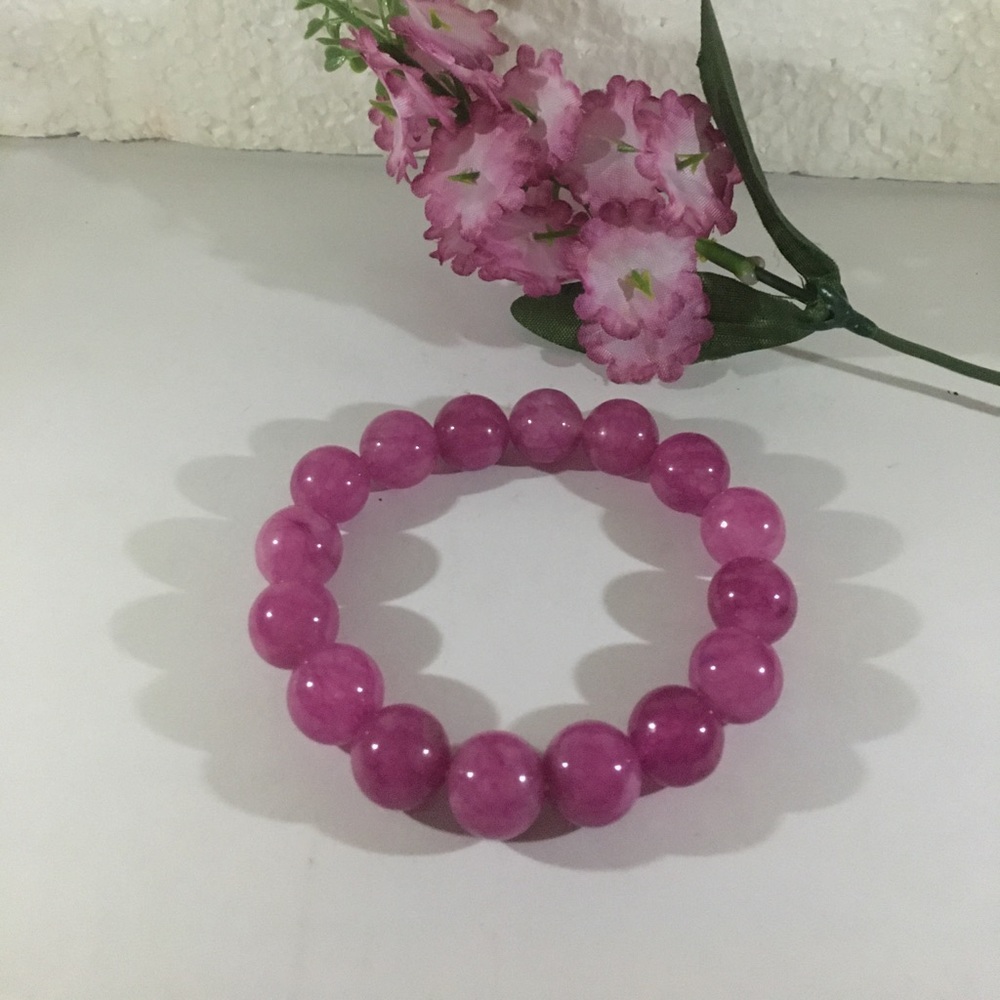 FUSHIA JADE BEADS BRACELET